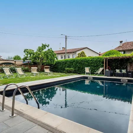 בית נופש La Grotta Di Cech By Interhome Narzole