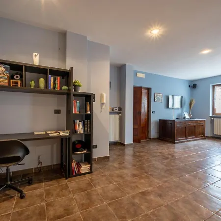 La Grotta Di Cech By Interhome בית נופש Narzole