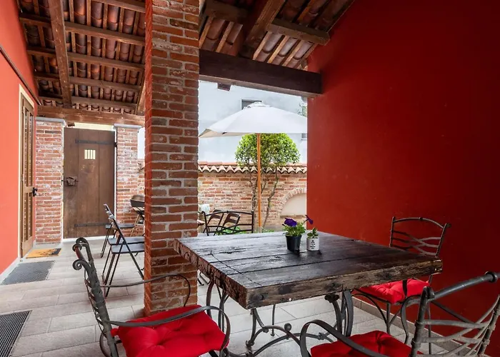 別荘 La Grotta Di Cech By Interhome *